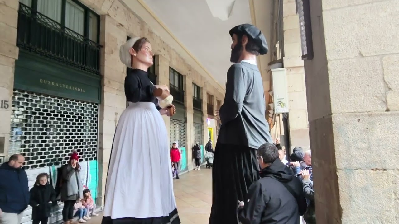 Vals IV de los gigantes de Usgaldu (Usansolo) en ~Sare manifestazioa~