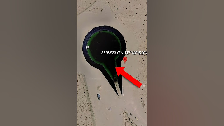 Alien UFO Found in the Desert on Google Earth