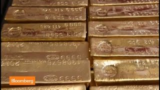 Gold and Bitcoin: Trading Down for the Same Reasons Gold and Bitcoin: Trading Down for the Same Reasons