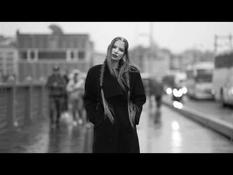 Layla Puliçe - Kör Talih ( Official Video )