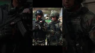 Sharing Experience And Tactical Knowledge #armystatus #army #militaryeverything #military