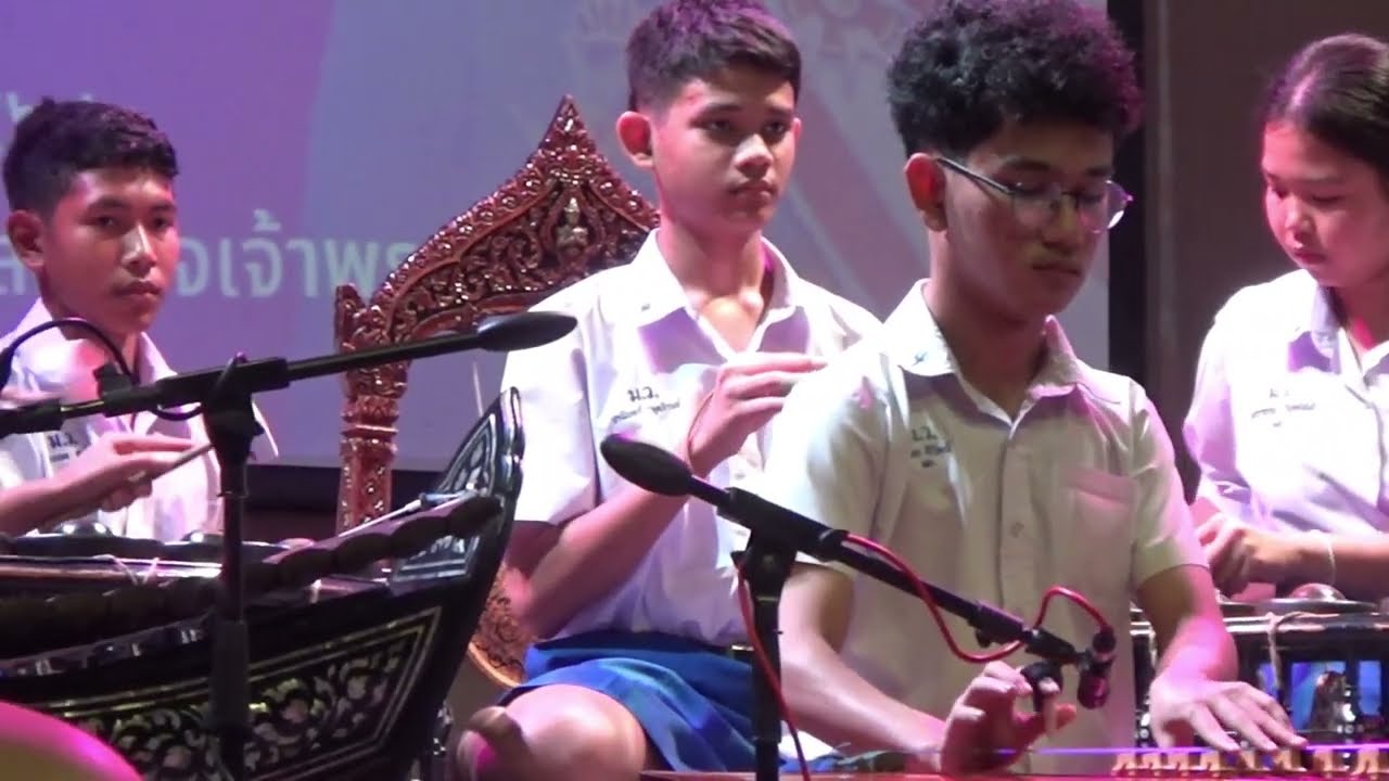 เพลงพระอาทิตย์ชิงดวง - วงเพชราวุธ จากโรงเรียนมหาวชิราวุธ @ประกวดวงดนตรีไทย 'พระอาทิตย์ชิงดวง' ปี ๖๘