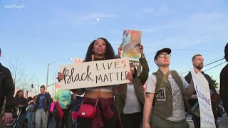 Hundreds march in Meadowview to mark one year since Stephon Clark's death | Daily Blend