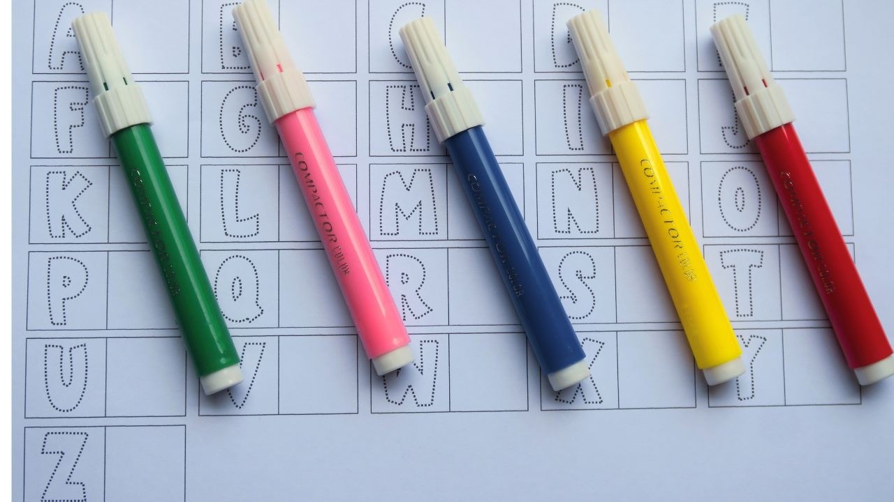 Aprender as letras do Alfabeto I Como alfabetizar na educação infantil pintando. #alfabeto