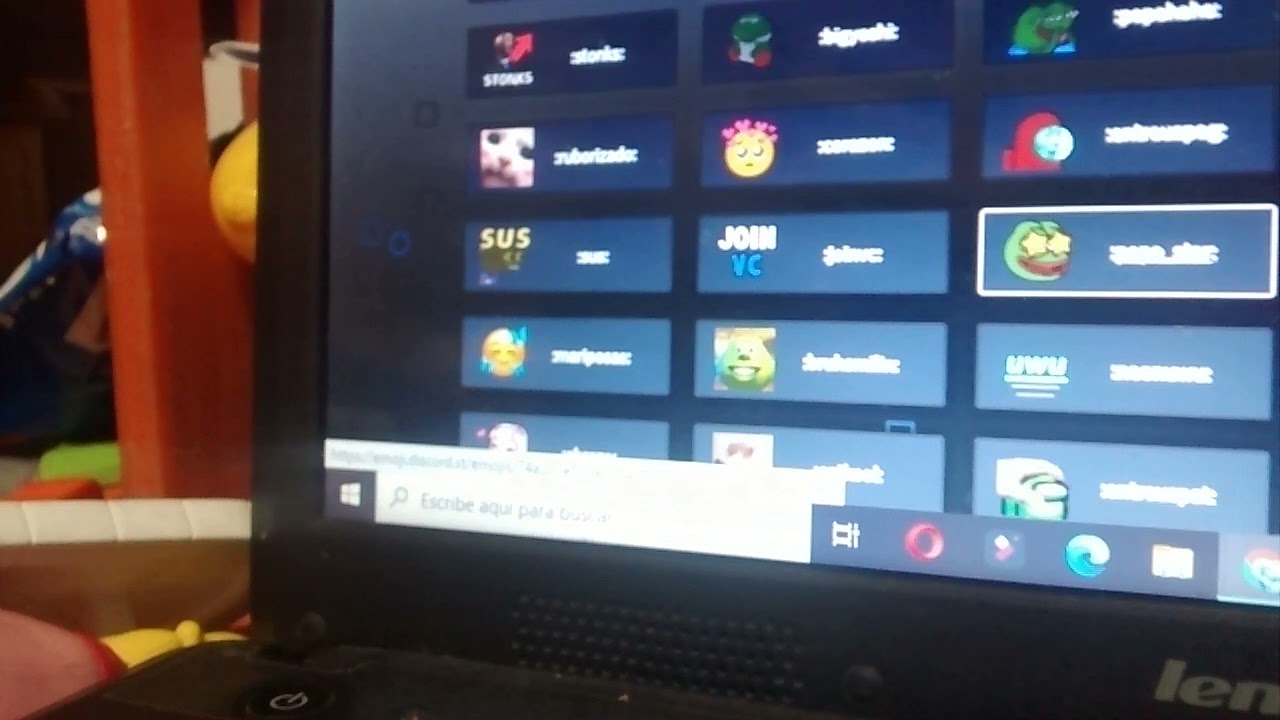 como tener stickers que se mueven en tu server de discord sin nitro