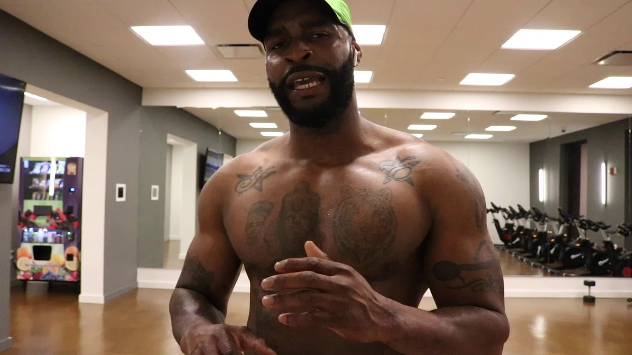 How to Build a Bigger Chest With Push Ups - YouTube