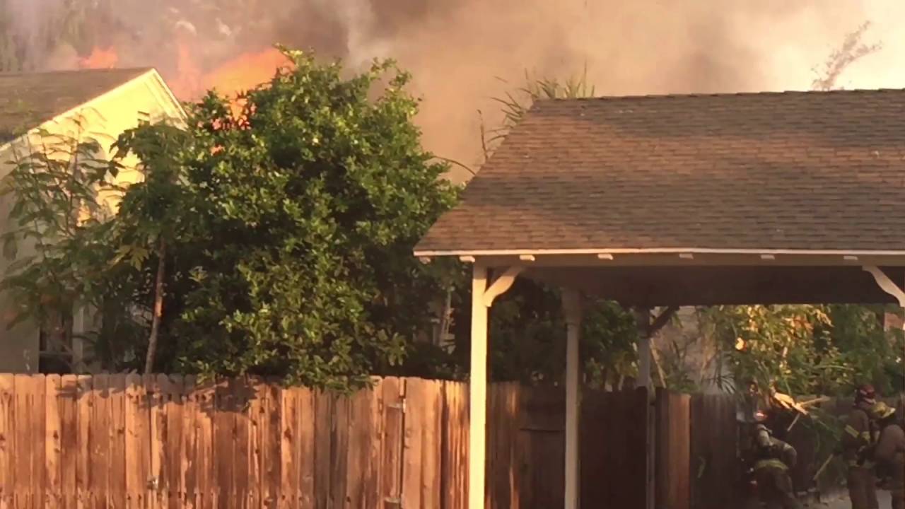 Long Beach Fire Department responds to large house fire 1900 block of Plymouth