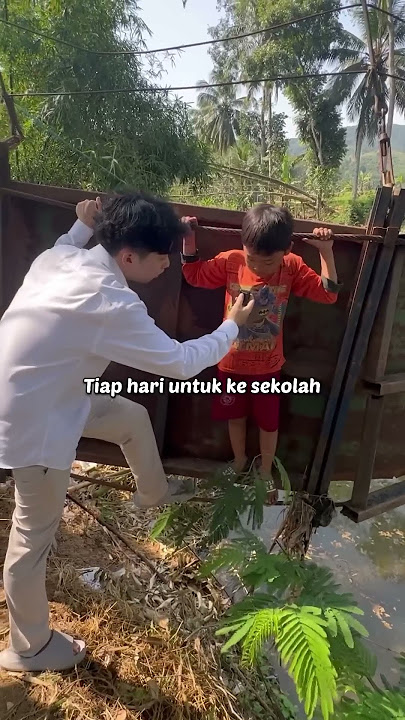 DEG-DEGAN BANGET PAS MAU NYEBRANG