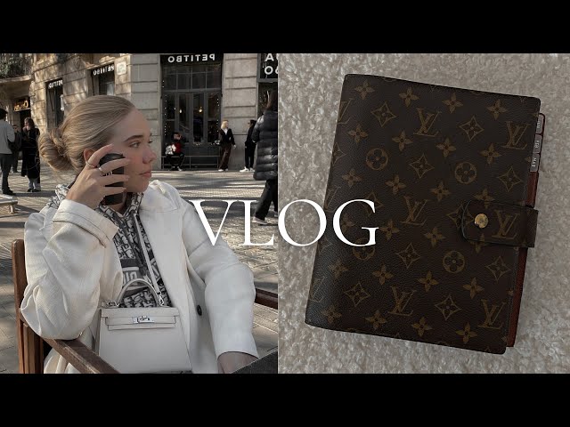 Louis Vuitton large ring Agenda - Embellish Boutique