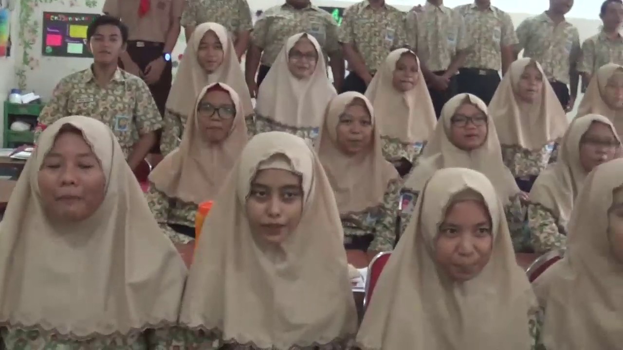 PROFIL SMP NEGERI 2 GRESIK - YouTube