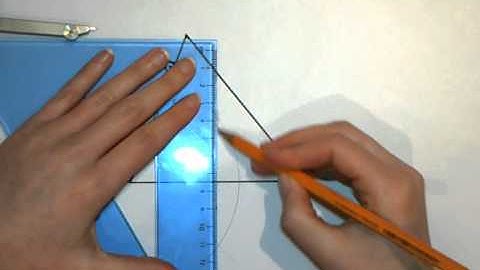 16  Construct a circumcircle