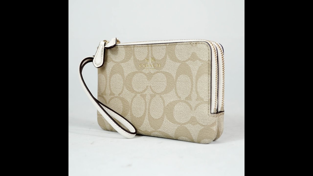 จำหน่ายกระเป๋า COACH DOUBLE CORNER ZIP WRISTLET IN SIGNATURE (GOLD