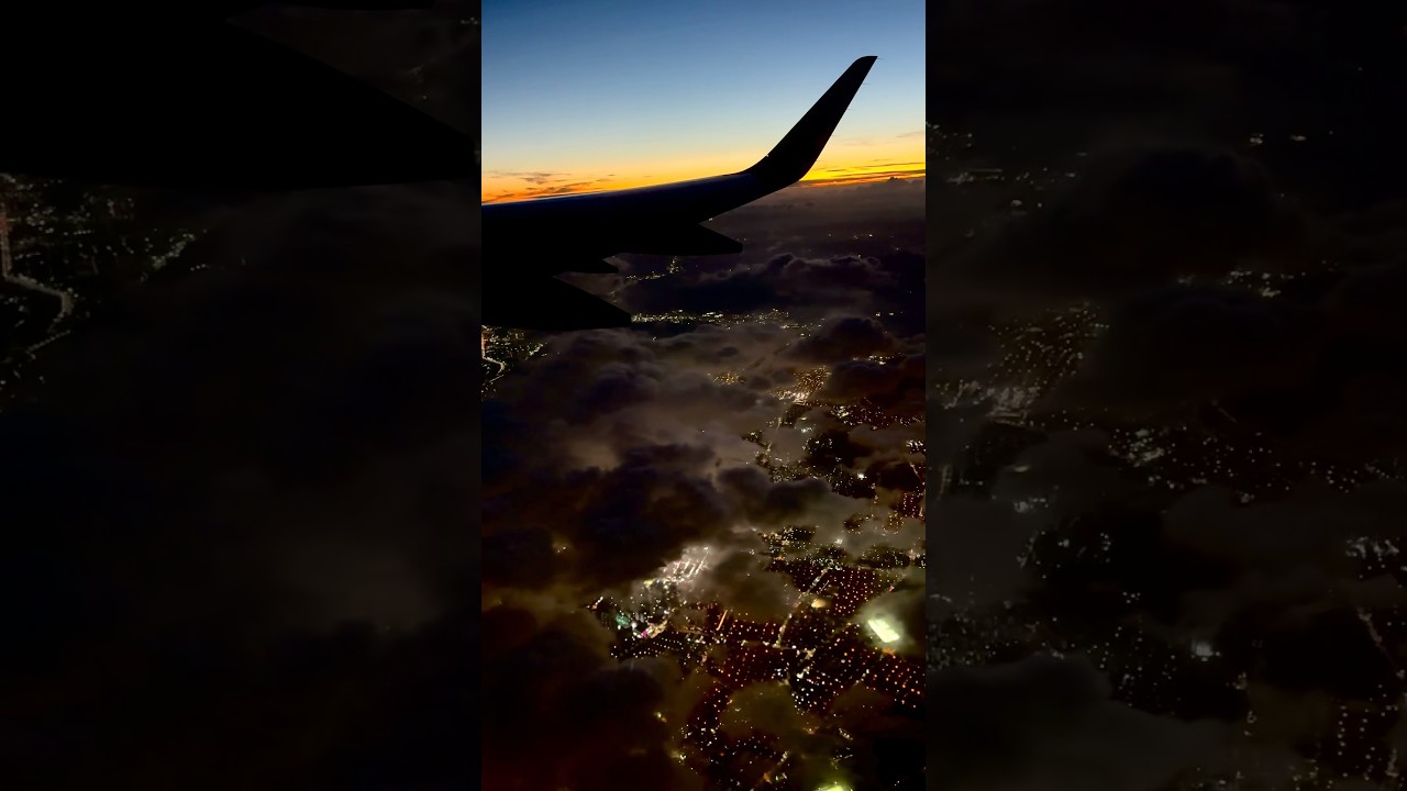 Sunset on the plane 縮圖