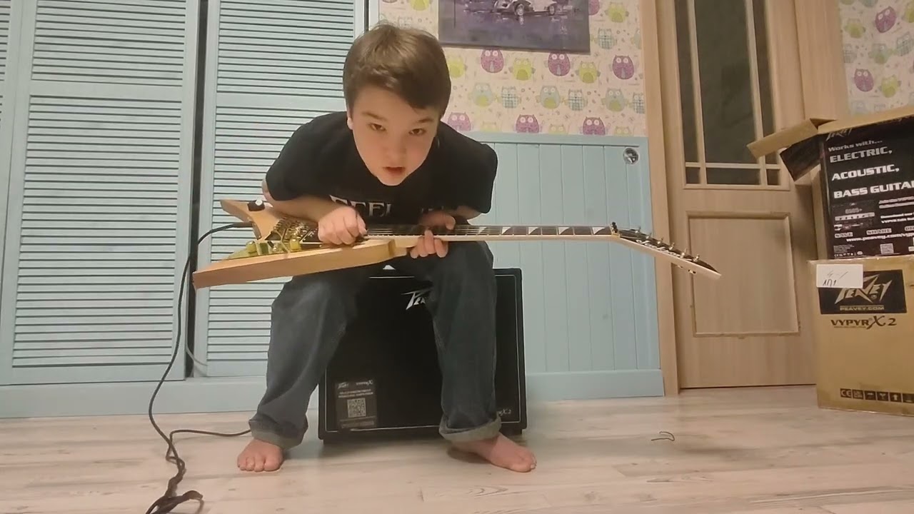 НОВЫЙ КОМБИК- PEAVEY VYPYR X2- обзор