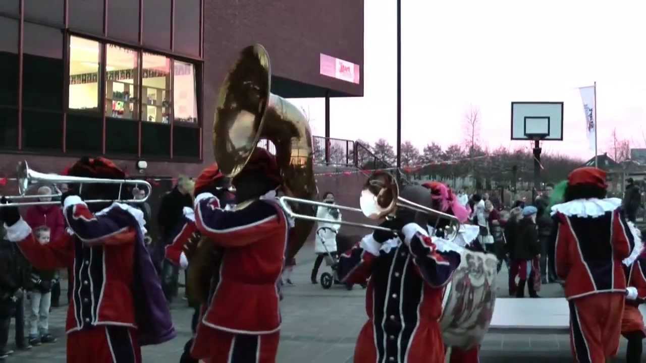 2013 Pietenband TNM1 bij cbs Het Startbl