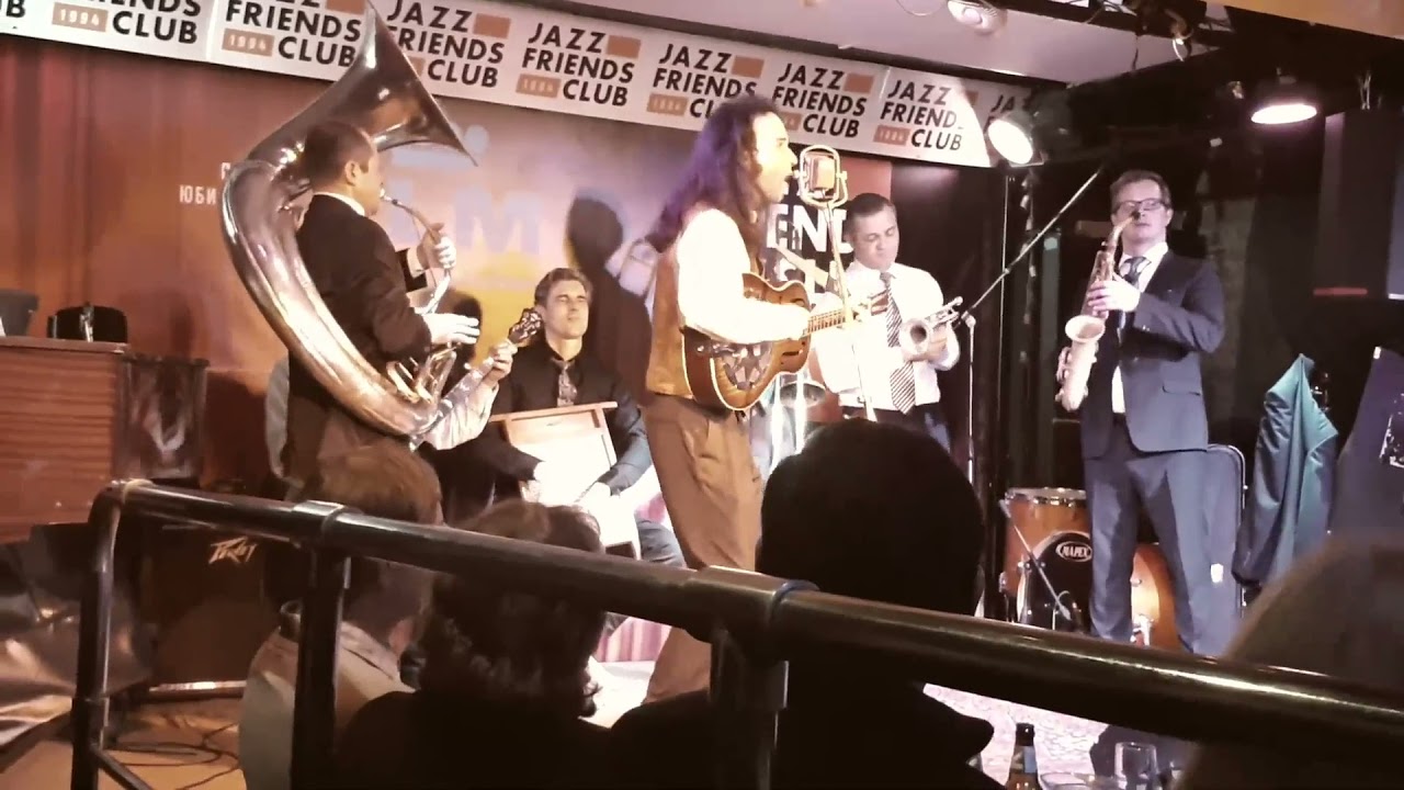 When The Saints Go Marchin' in. Easy Winners & Mikha Violin