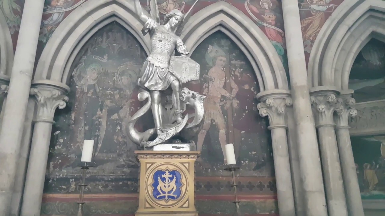 Прогулка 3 по Bayeux (Байё) Нормандия Франции. Швейцарцы.