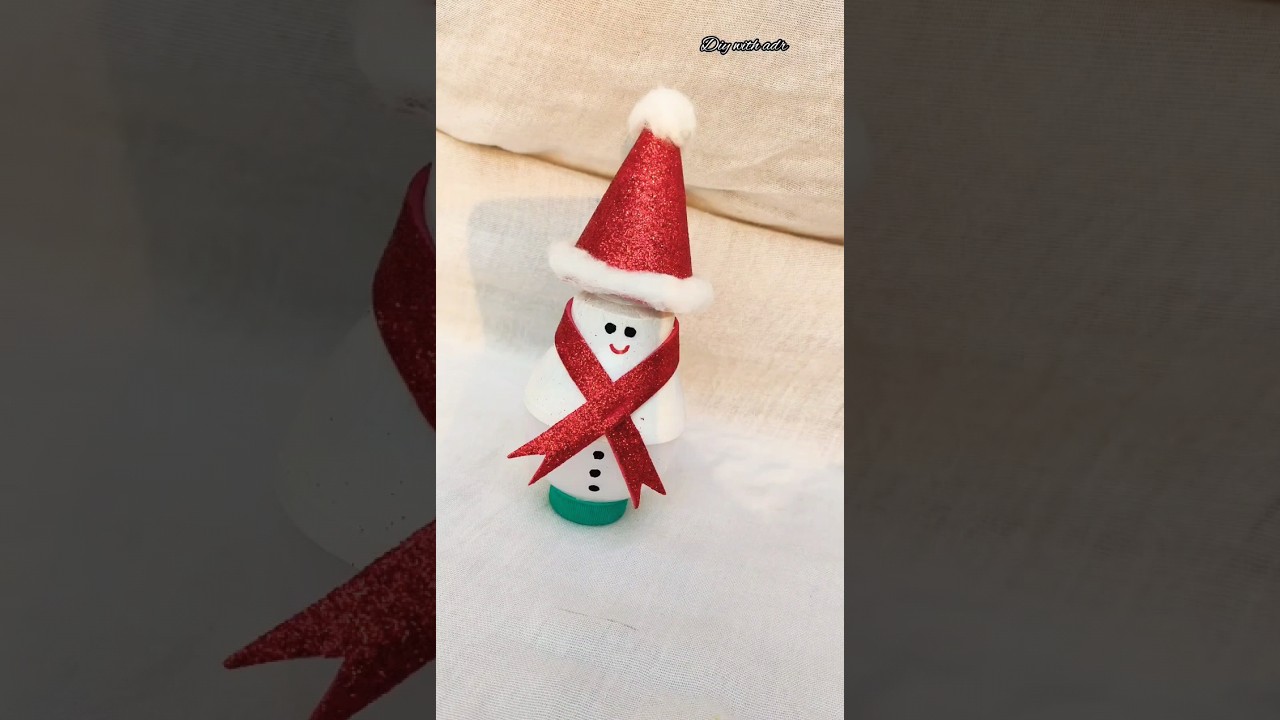 DIY Santa Claus🎅🎅/ Old Bulb reuse ideas/