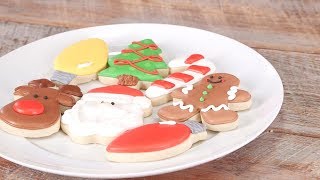 How To Frost Holiday Sugar Cookies Southern Living