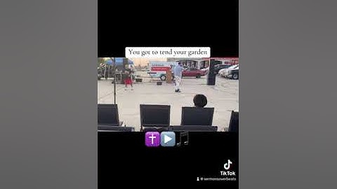 Nip It In The Bud (Live Performance)