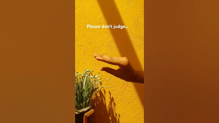 I made my first dragon puppet! please don't judge! #dragonpuppets #dragonpuppeteer #dragon