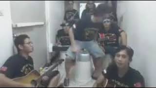 Edan Turun (New Ember) Huatong bergoyang