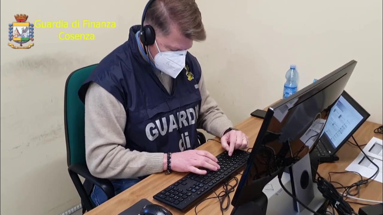 OPERAZIONE SISTEMA COSENZA INTERDIZIONE DAI PUBBLICI UFFICI PER EX COMMISSARI E DIRIGENTI YouTube OPERAZIONE SISTEMA COSENZA INTERDIZIONE DAI PUBBLICI UFFICI PER EX COMMISSARI E DIRIGENTI YouTube