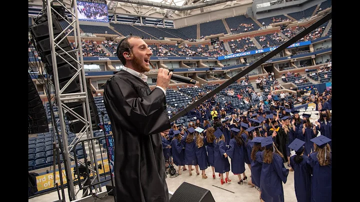 Internationally renowned singer Shulem Lemmer at Y...