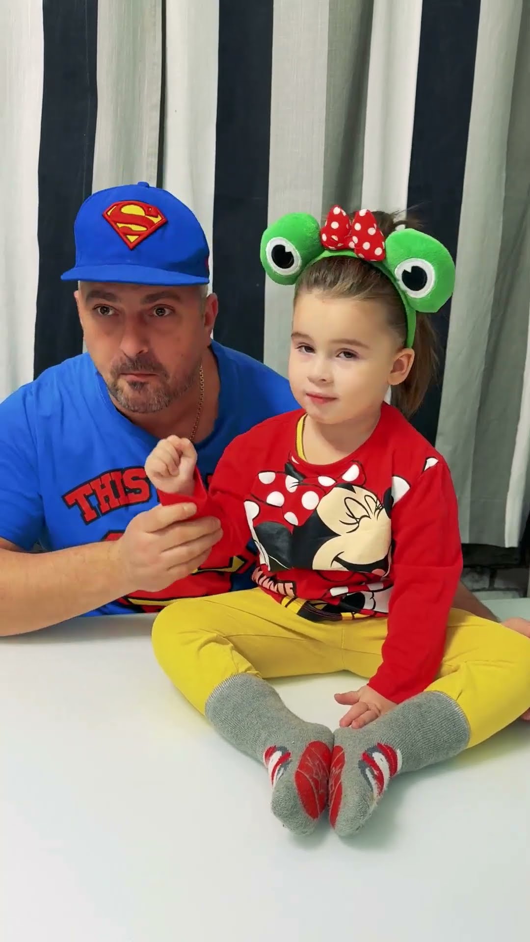 comedy: ?dad pranks baby?❤️?