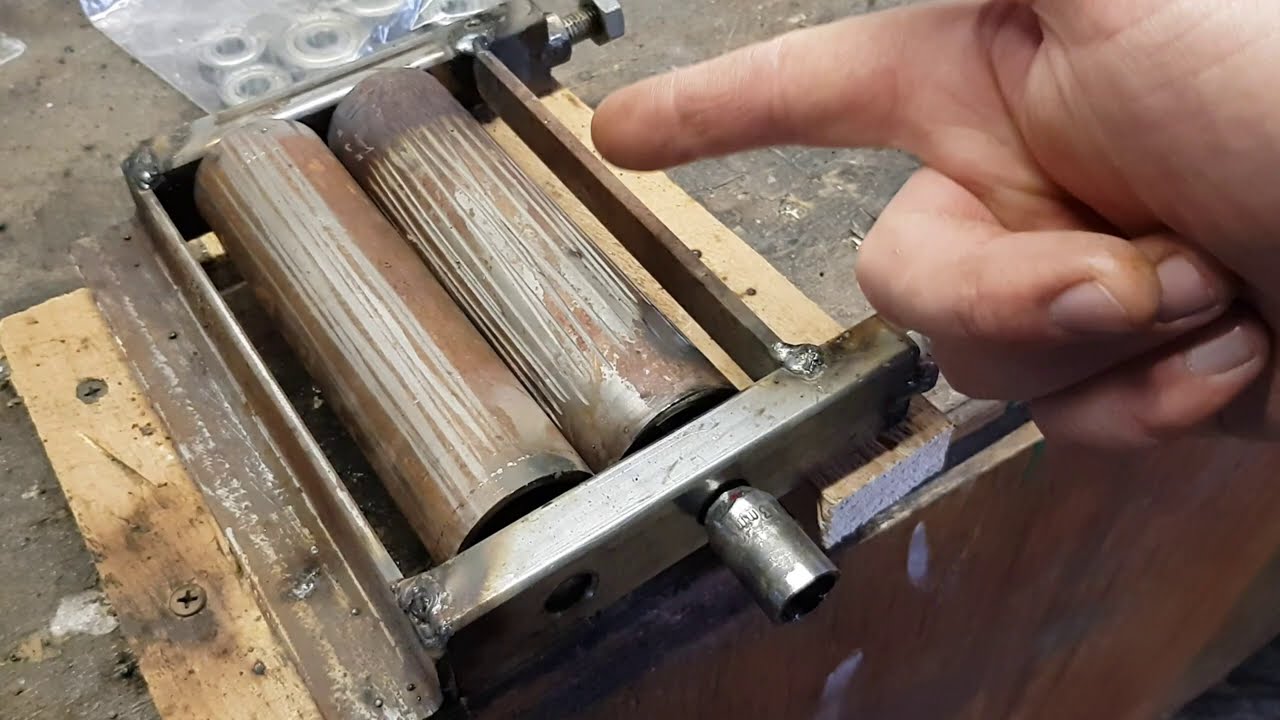 WALCOWNIK - gniotownik do paszy, słodu bez tokarki. (śrutownik)