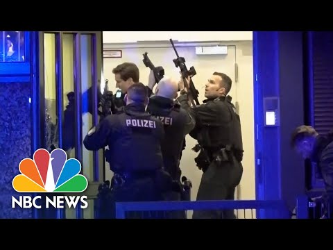 German Police Rush To Scene Of Deadly Shooting In Hamburg
