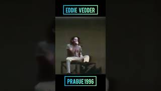 Pearl Jam Eddie Vedder climbs PRAGUE rig part 2 #pearljam #eddievedder
