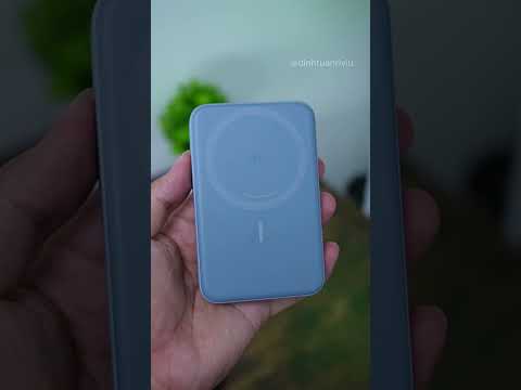 Dùng cái sạc dự phòng không dây của Anker này mình vừa xem phim vừa sạc như là 1 cái giá đỡ luôn