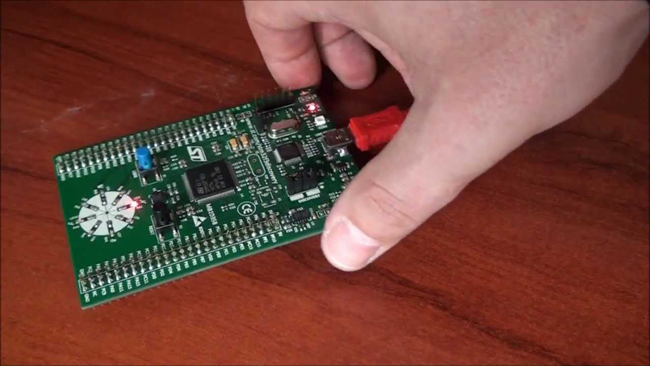 STM32F3DISCOVERY - wyposażenie i program przykładowy - YouTube