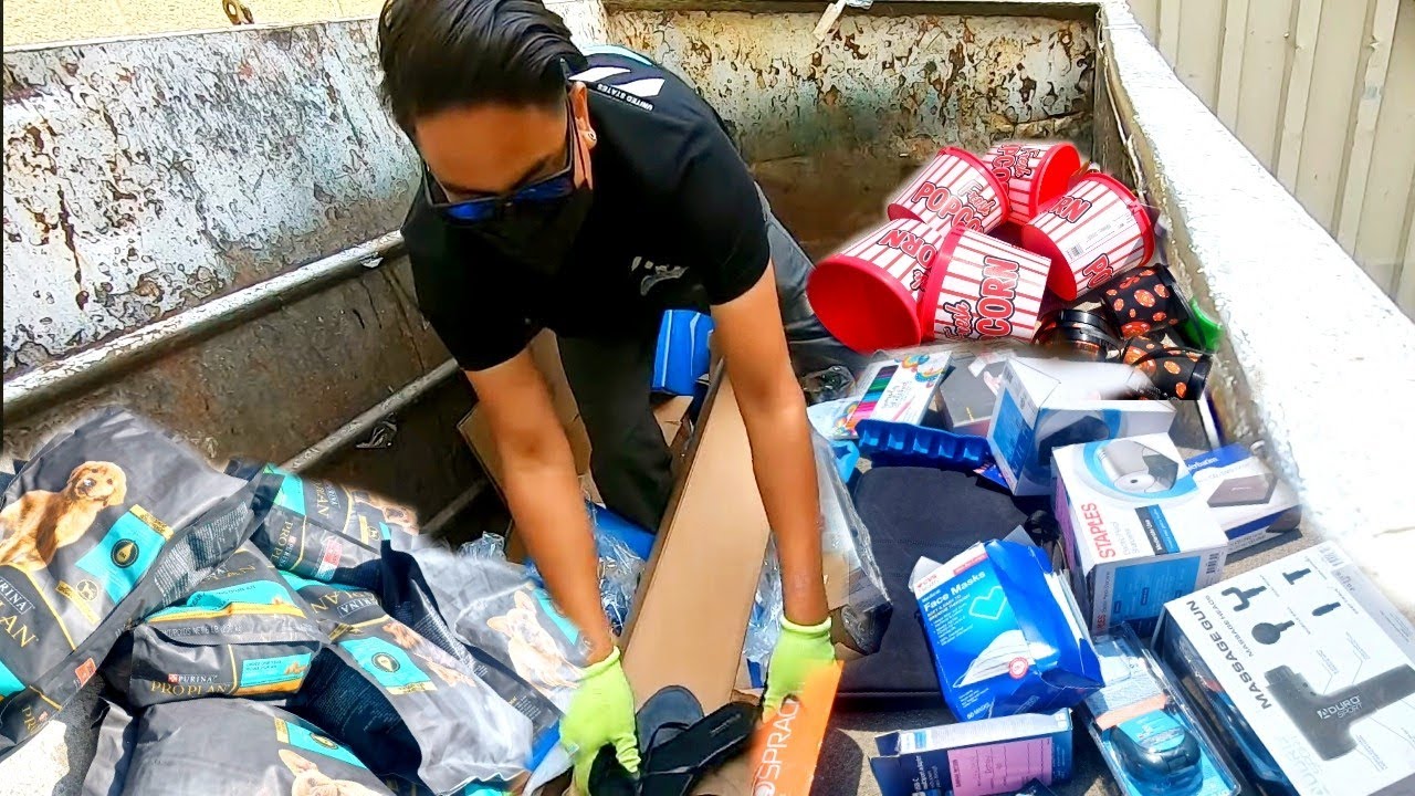SUPER DUMPSTER 😱🇺🇸 todo lo que TIRARON las TIENDAS estaba NUEVESITO