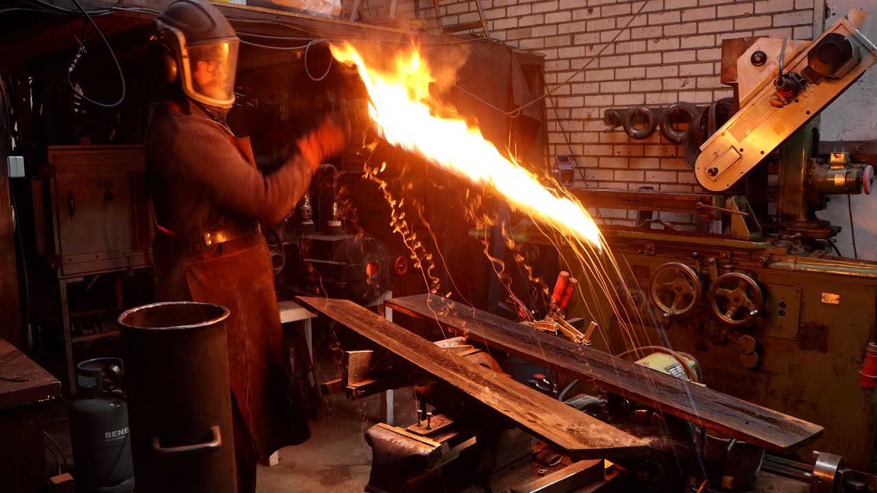 a pattern welded two handed sword, part 2, heat treatment. YouTube