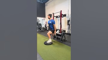 Bottom half Bulgarian split squats🔥🔥Brutal quad burner putting constant tension in the muscle