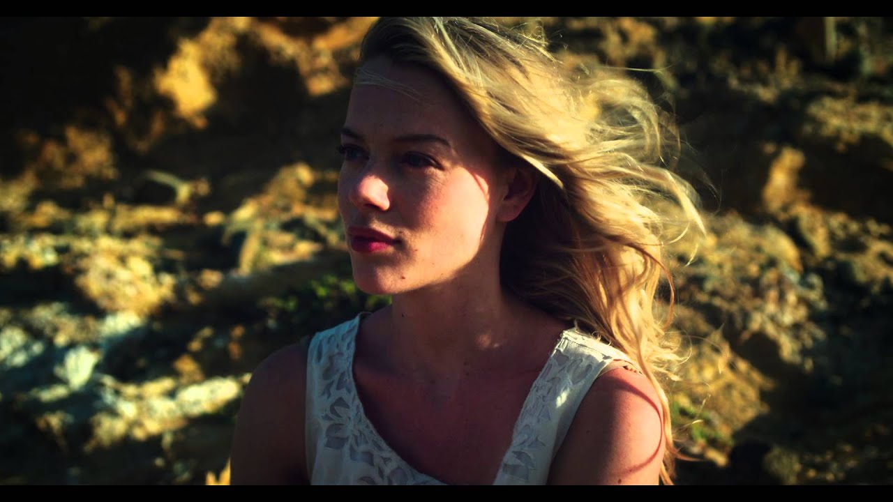 JIGSAW: fashion commercial by film school graduate Richard Wyndham, Digital Film Academy