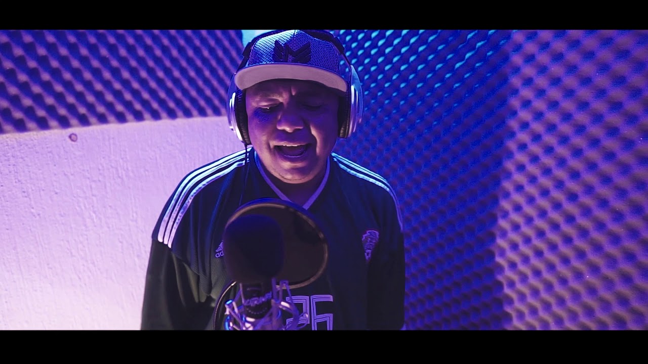 La Calle Me Bautizo(Video Oficial) Mr-Martinez-Hemafia