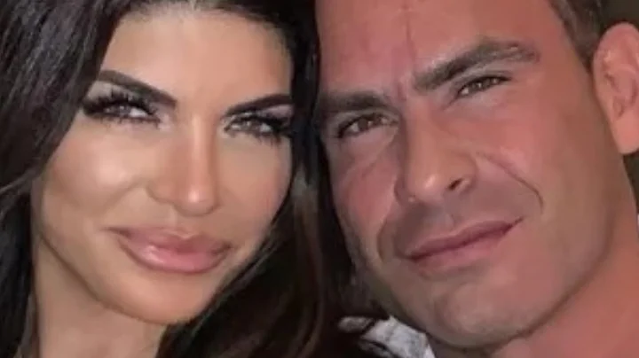 A Complete Timeline Of Teresa Giudice And Luis Rue...