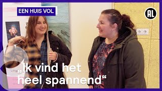 Jennie en Aida Jelies krijgen zangles | Een huis vol