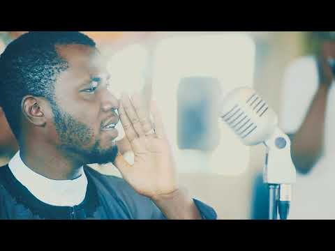 ALI JITA RIKE AMARYA (Hausa Music)