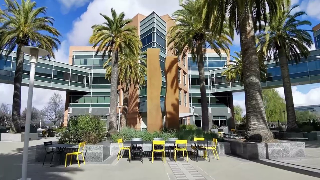 Let's walk around Google headquarter at Charleston Road, Mountain View, California (Google 1900)