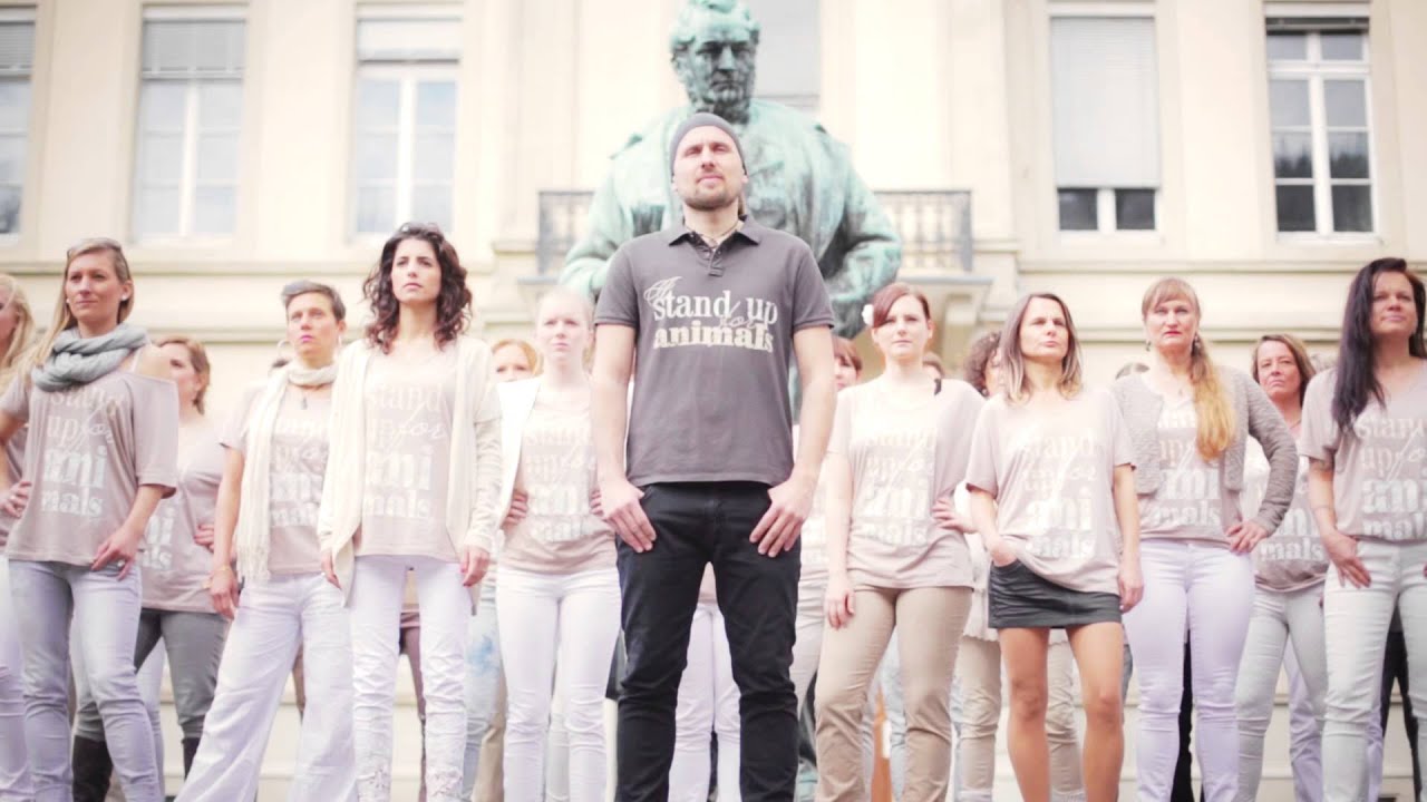 lovesign by björn moschinski - i stand up for animals