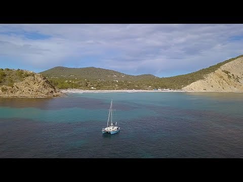 22] TINY CATAMARAN AWESOME SAILING In The Mediterranean | Sailing Kittiwake