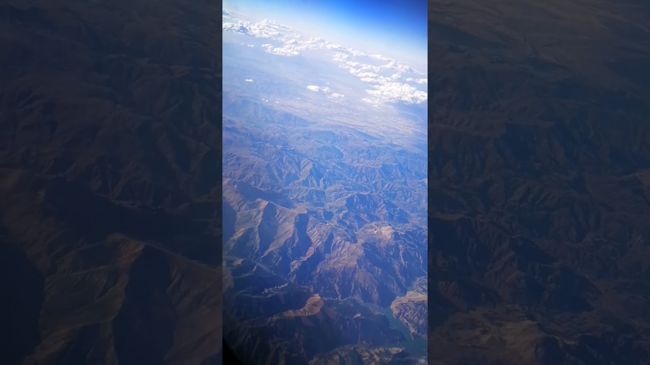 🇹🇷 Turkish mountains from the air. 