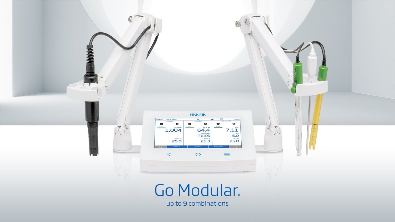 Modular multiparameter benchtop meter with pH/ISE and EC module