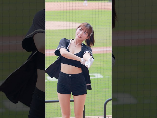 南部終於有好天氣可以出門看瑟七了😖 #啦啦隊 #unigirls #瑟七 #치어리더