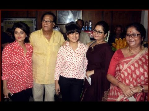 Swastika Mukherjee Family | স্বস্তিকা মুখার্জীর পরিবার | Swastika Mukherjee With Her Real Family