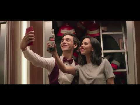 INNA & KIVANÇ TATLITUĞ | coca-cola | Asansör Reklamı